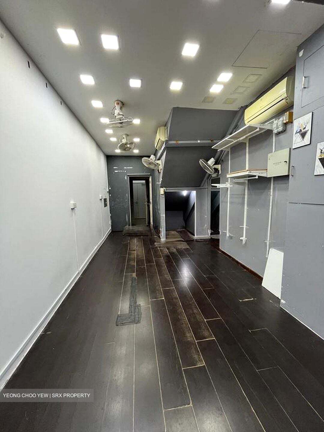 Bukit Batok Street 31 (D23), Shop House #525502871